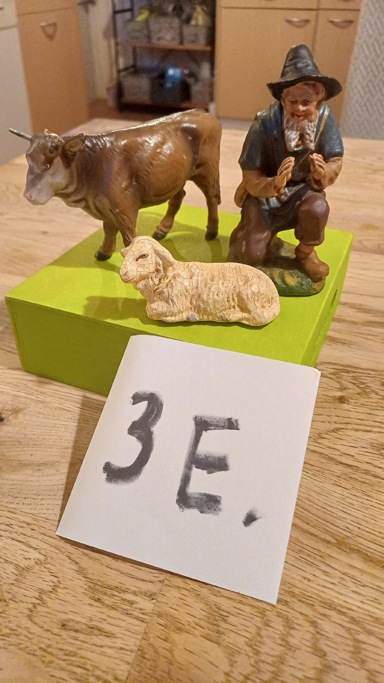 Statuette: 3 Antike Krippenfiguren – Usato da Flawil venduto da Naphtali 7