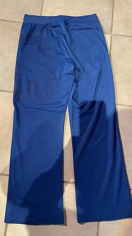Hosen: Y-3 Tracking Pants in Grösse M  – Gebraucht aus Goldau von locherrogerio 2