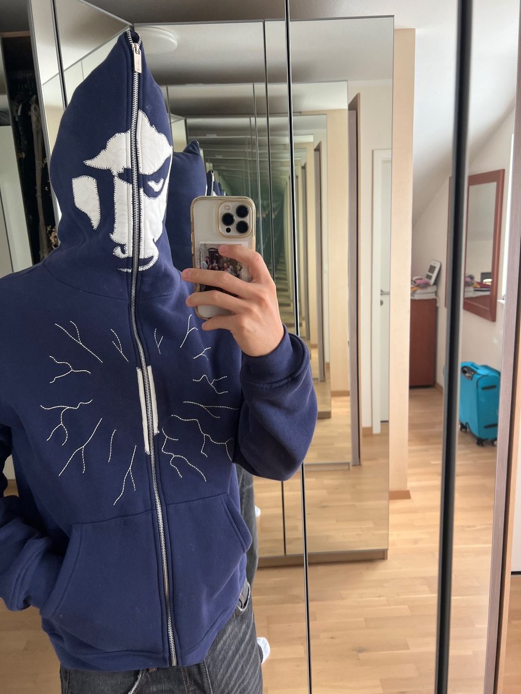 Maglioni & Felpe: Love Scars Hoody – Nuovo (secondo la descrizione) da Niederlenz venduto da Nicolas37 2