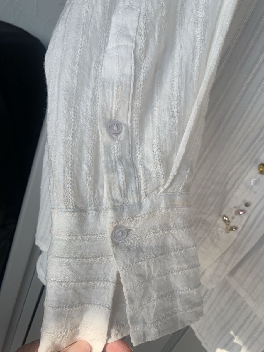 Globus Camicette: Bluse mit schönen Strasssteinen – Usato da Zürich venduto da renba1 5