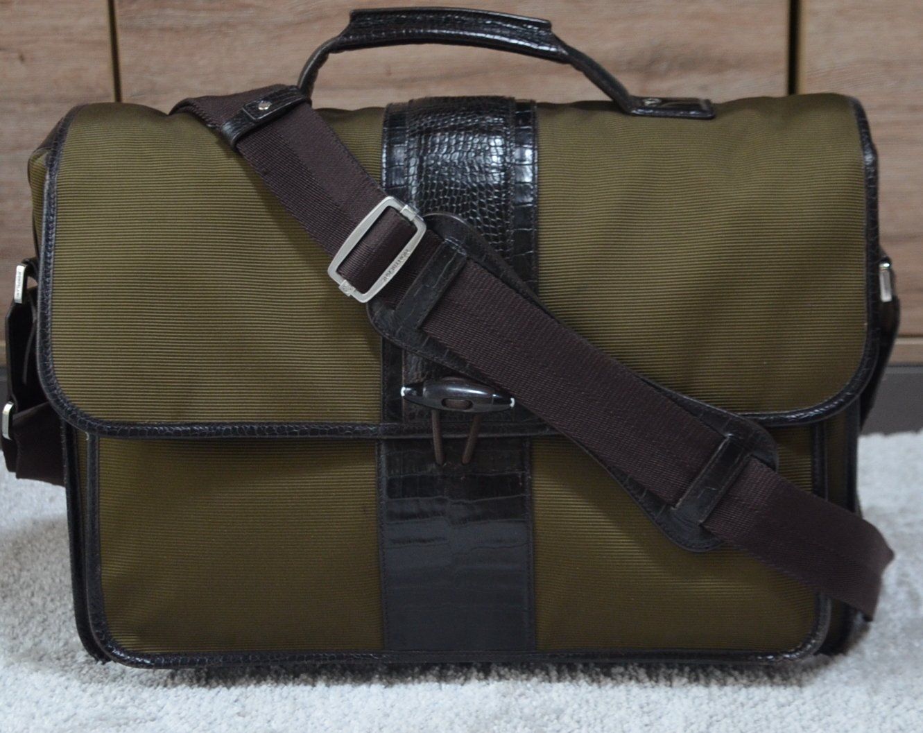 Montblanc Borse: Montblanc Midnight Messenger / Tasche / sac – Usato da Collonges venduto da Auganien