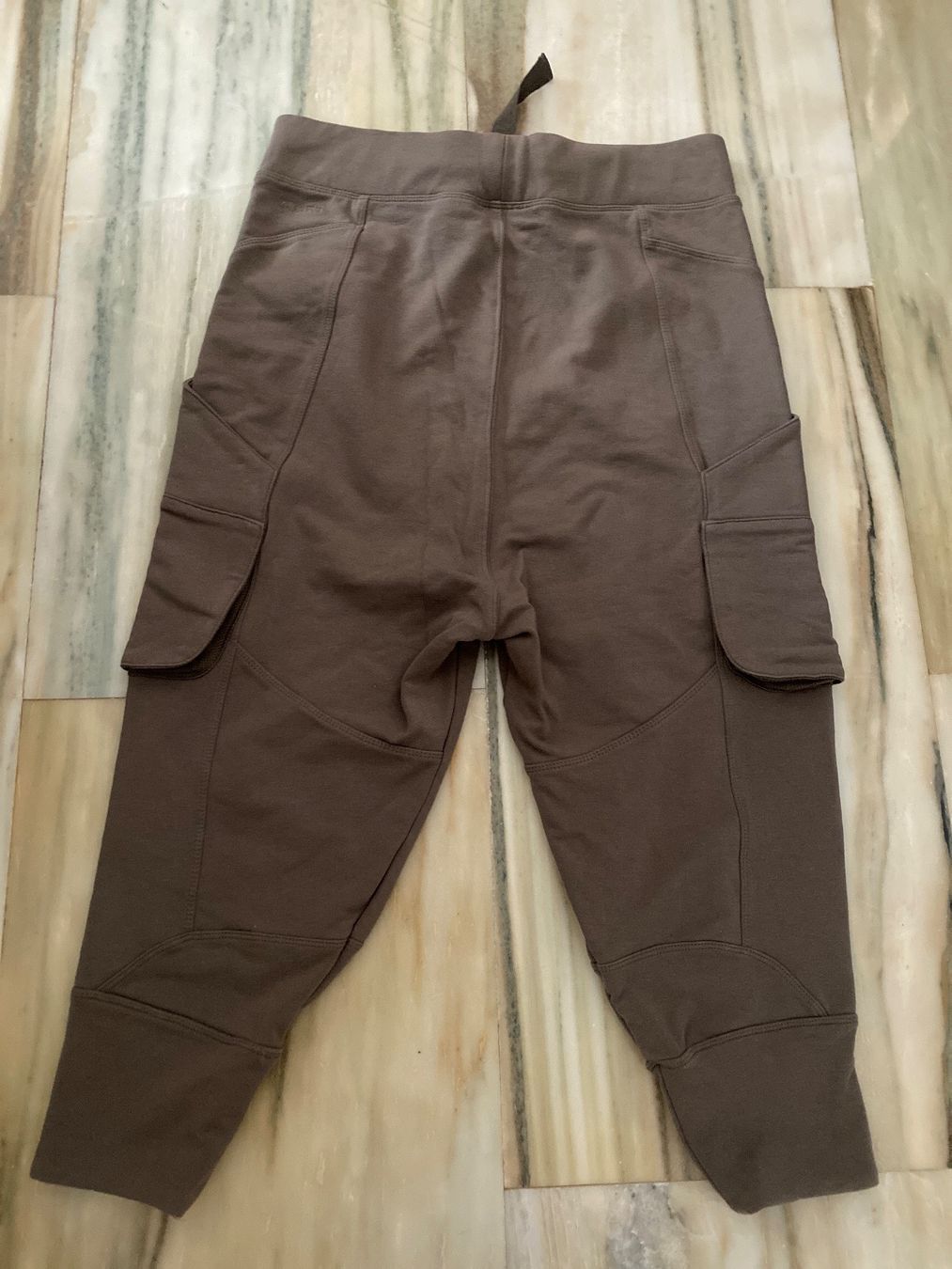 Nike Pantaloni: Nike pantalone Capri – Nuovo (secondo la descrizione) da Zürich venduto da lcl_r88r 1