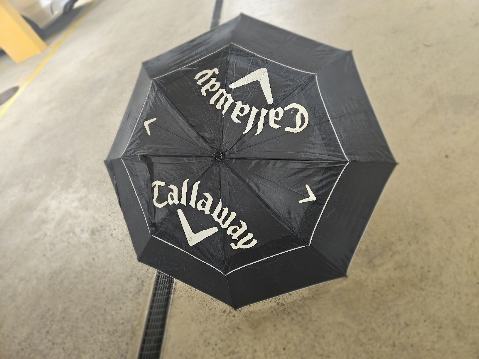 Regenschirme: Callaway Golfschirm – Gebraucht aus Nürensdorf von romano_a