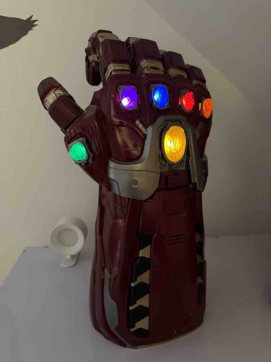 Giocattoli: Marvel Iron Man Infinity Gauntlet Handschuh Kunststoff – Nuovo (secondo la descrizione) da Rüti ZH venduto da Tsepela 2