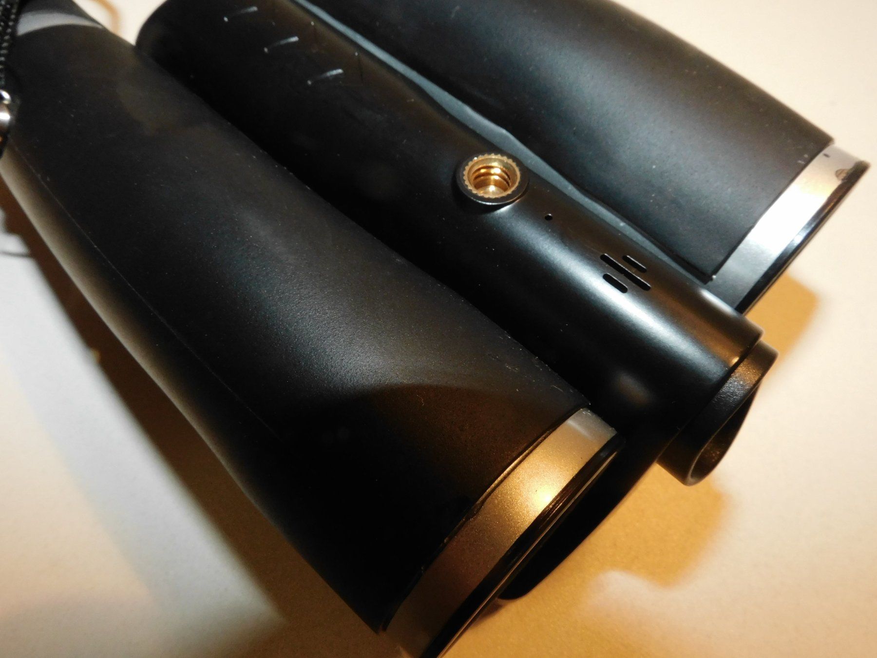 Jumelles: Fernglas mit integriertem Digitalrecorder und Bildschirm – D'occasion à Sursee par 76 3