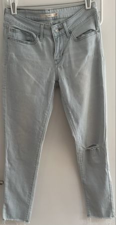 Levis Strauss & Co 711 Skinny Hose