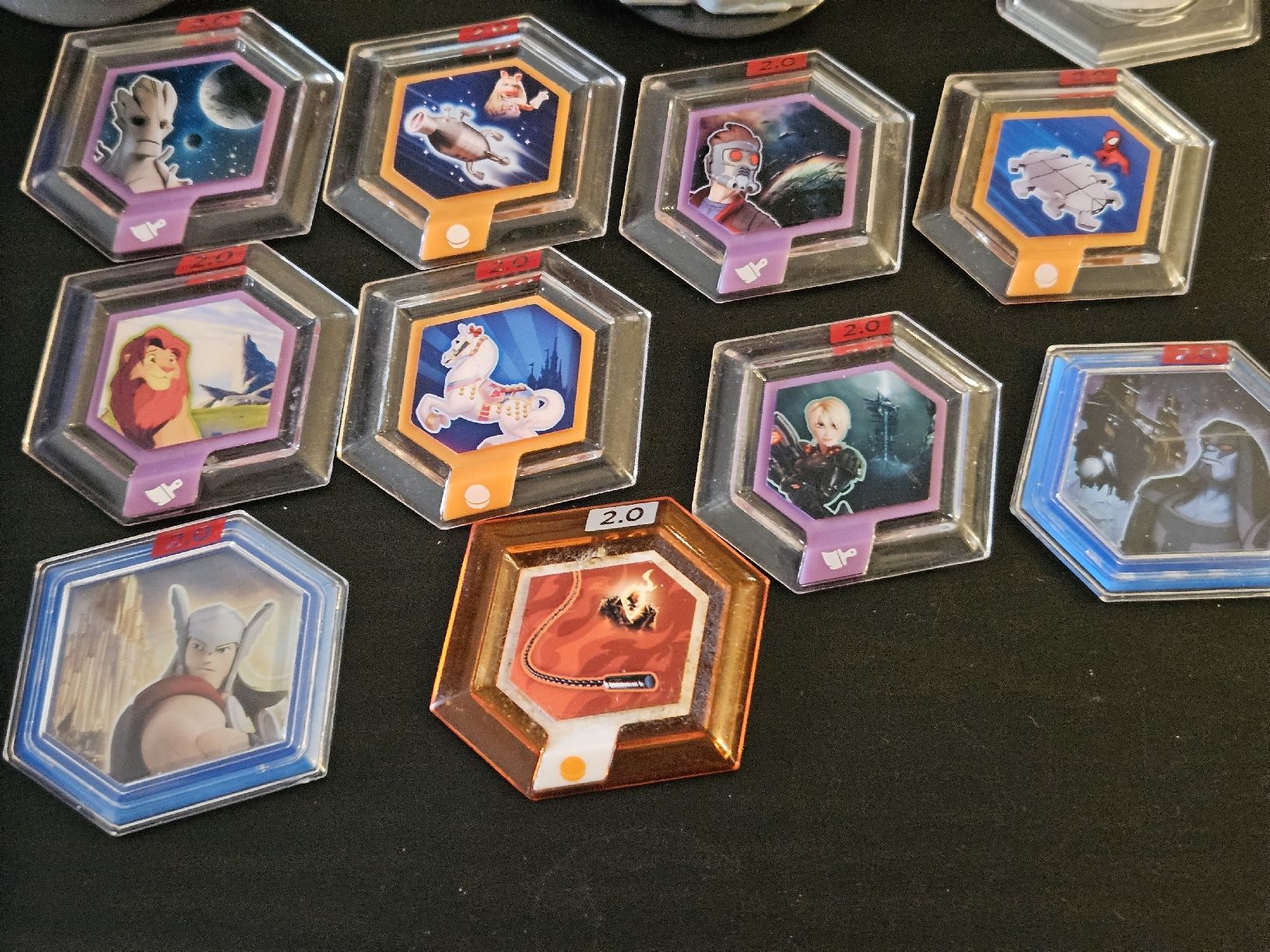 Disney Statuette: Disney Infinity 2.0 Sammlung : Figuren Power Discs Station – Usato da Oberdorf BL venduto da BaldenEagle 4