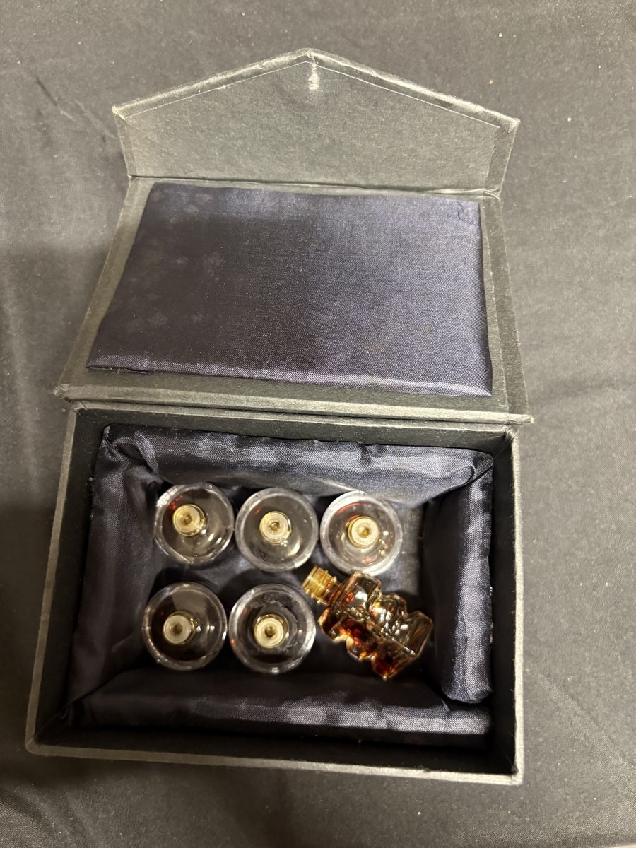 Altro in Stoviglie & Bicchieri: Vintage Perfume Bottle Set - Perfect Gift Idea! Rare! – Nuovo e nell'imballaggio originale da Seuzach venduto da Diamand28