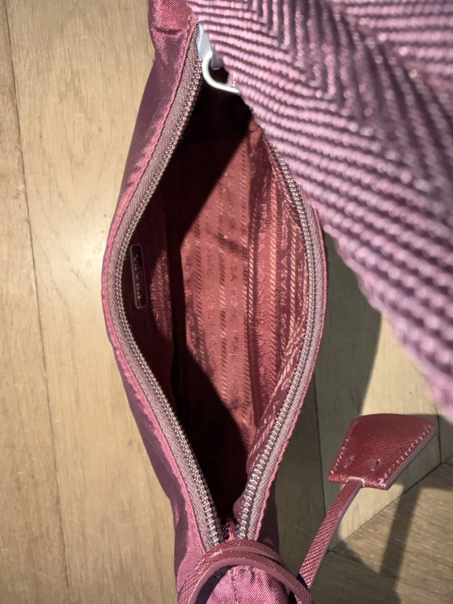 Prada Taschen für Damen: Prada Re-Edition 2000 Nylon Shoulder Bag – Gebraucht aus Küsnacht ZH von cd2026 4