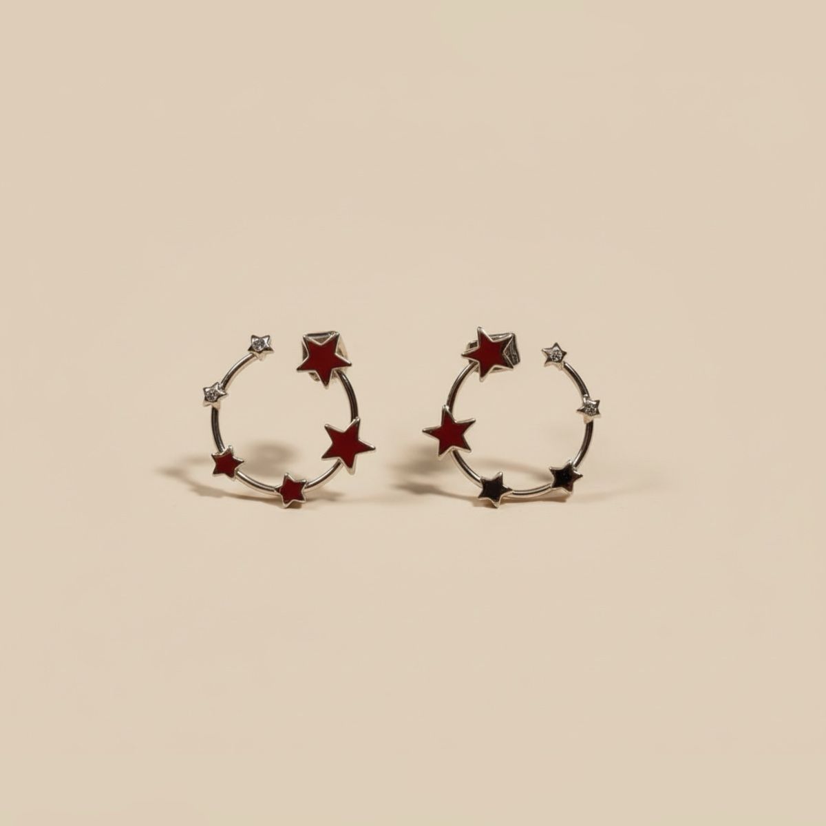 Orecchini pendenti & Orecchini a lobo: Stylish Star Stud Earrings - Perfect for the Holidays! – Nuovo (secondo la descrizione) da Saland venduto da ele_vc96 1