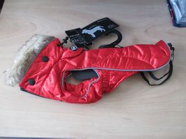 SCHICKES MÄNTELI VON BUSTER FABRIKNEU GR.XXS LÄNGE 20CM