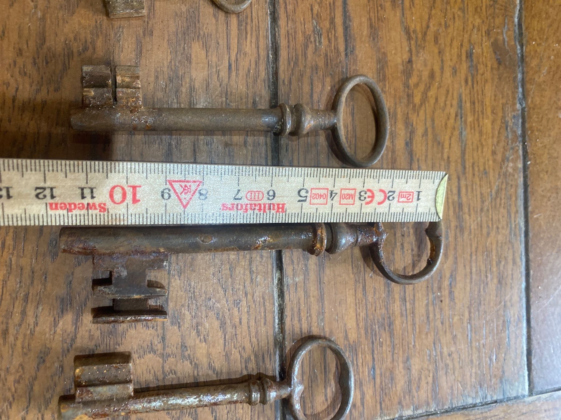 Chiavi: Lot clé clef ancienne 3-12cm Q – Usato da Lajoux JU venduto da Briard0 4