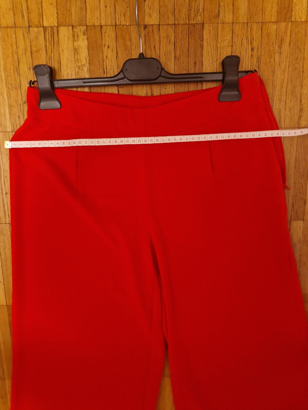 Pantaloni: Culottes Noisy May Rot  hose – Usato da Binningen venduto da Daja75 3