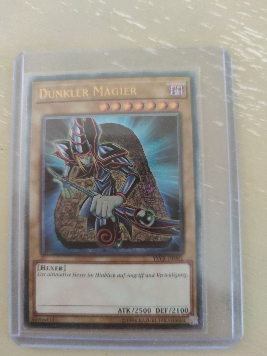 Yugioh Carte collezionabili: Yu-Gi-Oh Dunkler Magier Ultimate Rare – Usato da Schlieren venduto da davejuveboy429 1