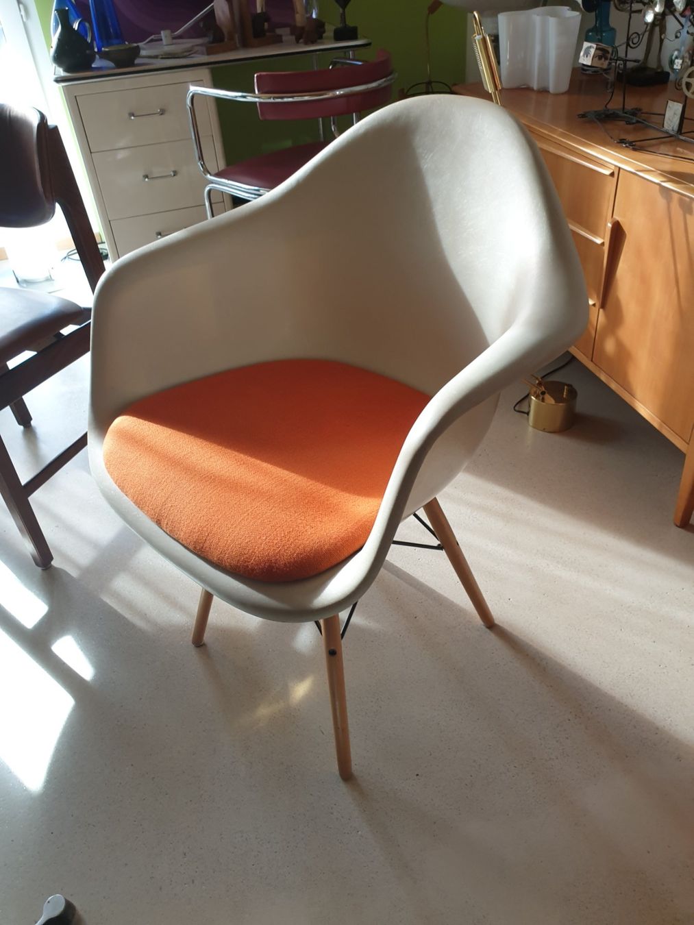 Eames Poltrone: Eames Chair Fiberglas 70's – Usato da rebstein venduto da spacy73 5