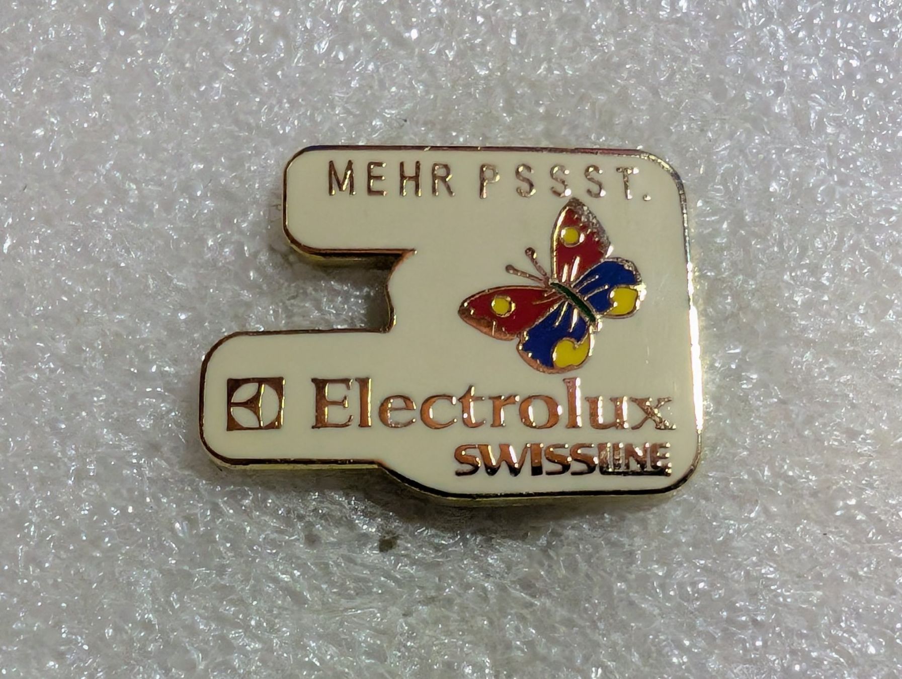 Placchette & Badge: Ansteckpin 194: Electrolux – Usato da Oppligen venduto da Pin-Fall-Shop