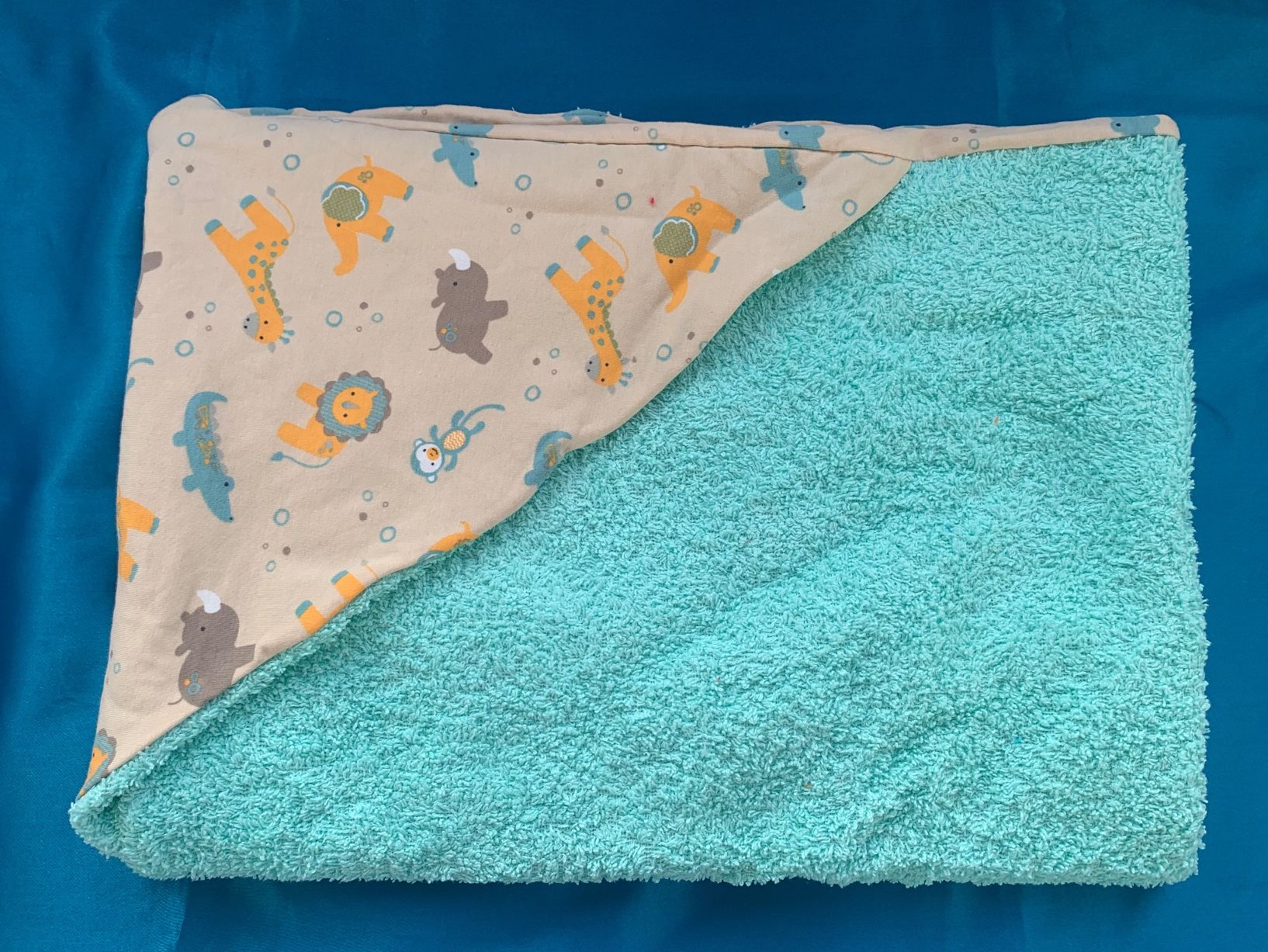 Teli da bagno: Baby Badetuch mit Kapuze Safari – Nuovo e nell'imballaggio originale da Wetzikon ZH venduto da jol_6cb8
