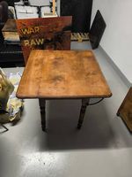 Joli table à rallonge 