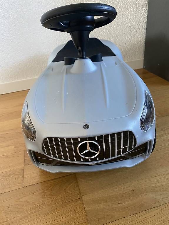 Veicoli per bambini: Auto /kinder /mercedes – Usato da Steffisburg venduto da DeniseNThiede