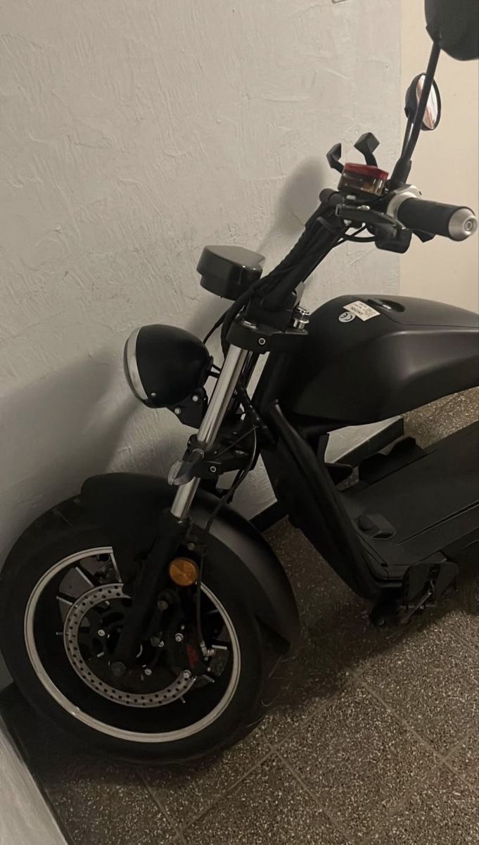 Veicoli elettrici: Elektro Scooter – Usato da zürich venduto da khouya01 1