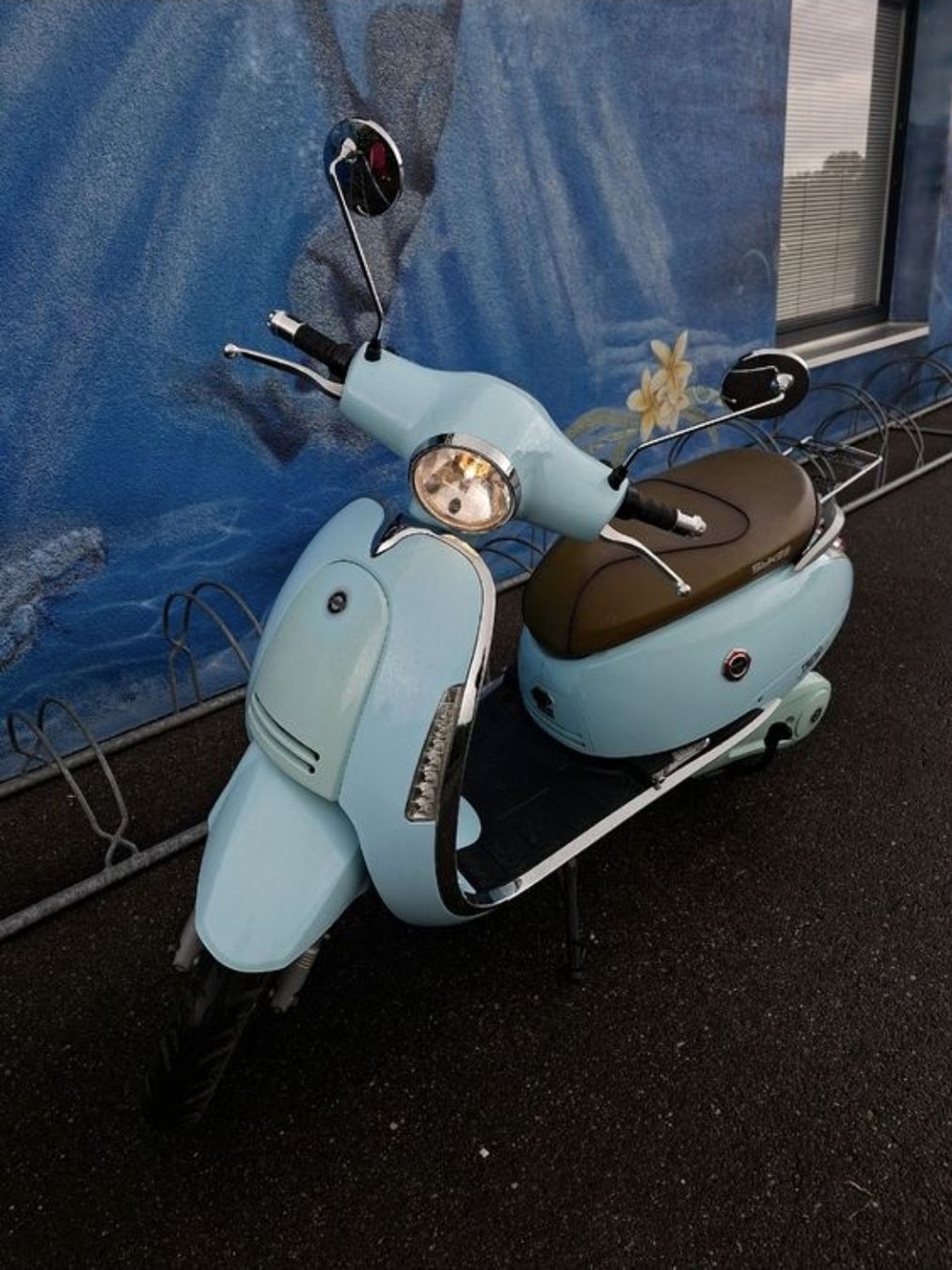 Scooter: Elektroroller Sykee Trend hellblau Neu – Nuovo e nell'imballaggio originale da Ostermundigen venduto da Ismett 3