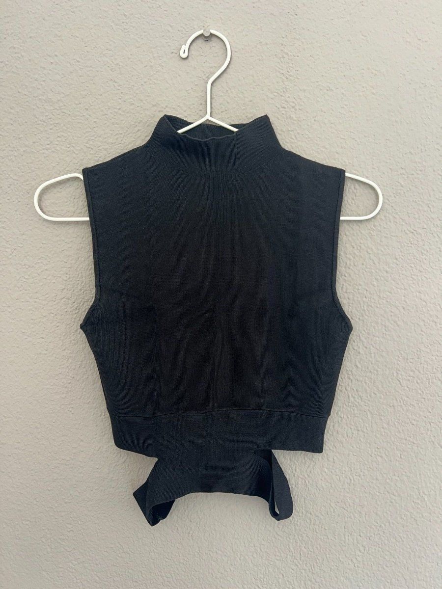 Zara Tops: ZARA Top schwarz, Size S – Gebraucht aus Muri b. Bern von michellew23