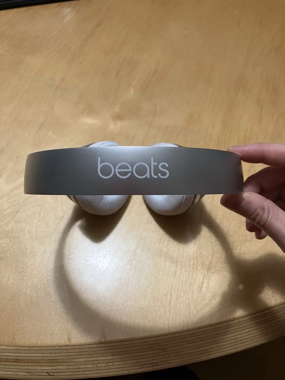 Beats Solo 3 - silver 3