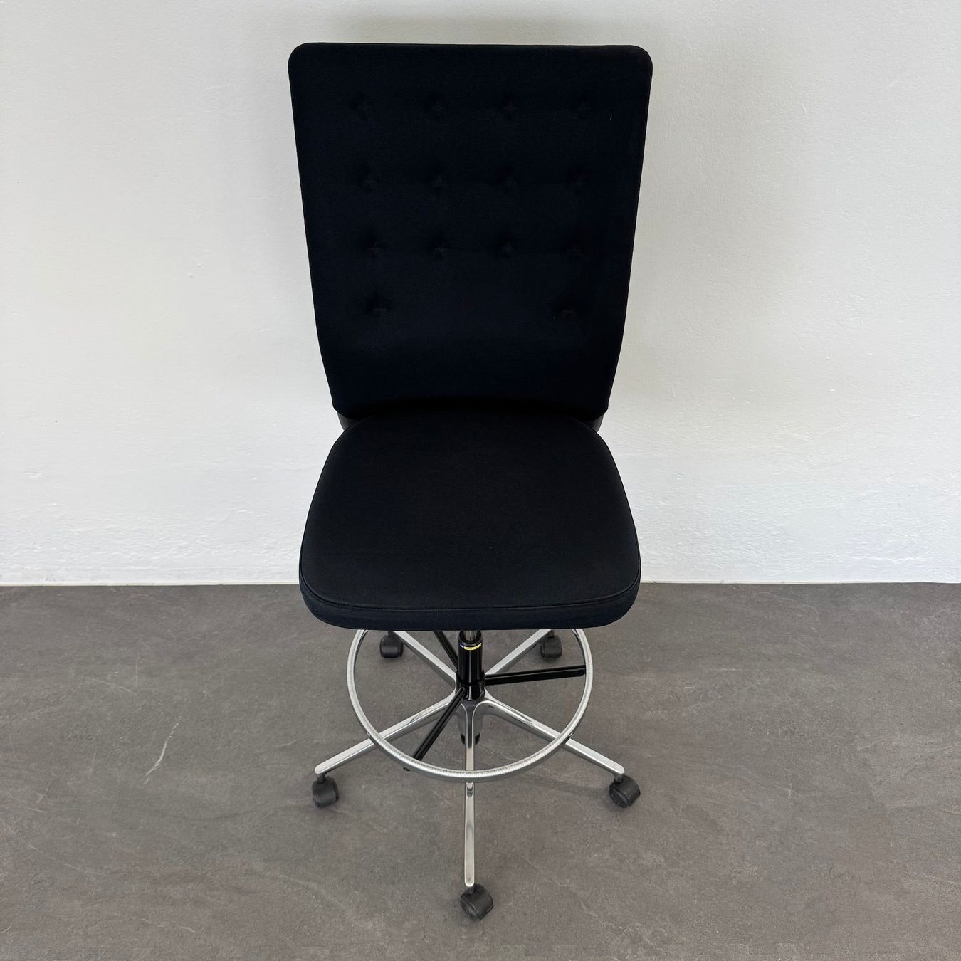 Sedie: Vitra ID Trim Counter Drehstuhl – Usato da Schönenwerd venduto da mcofficeshop 7