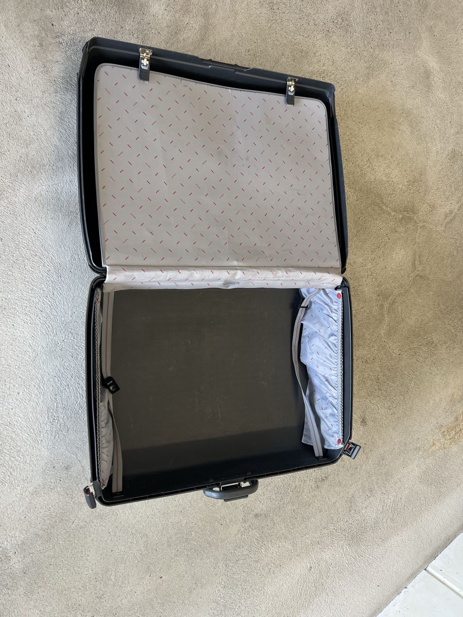 Valigie: Reisekoffer 2000er Vintage – Usato da Pfäffikon SZ venduto da pdroth 2