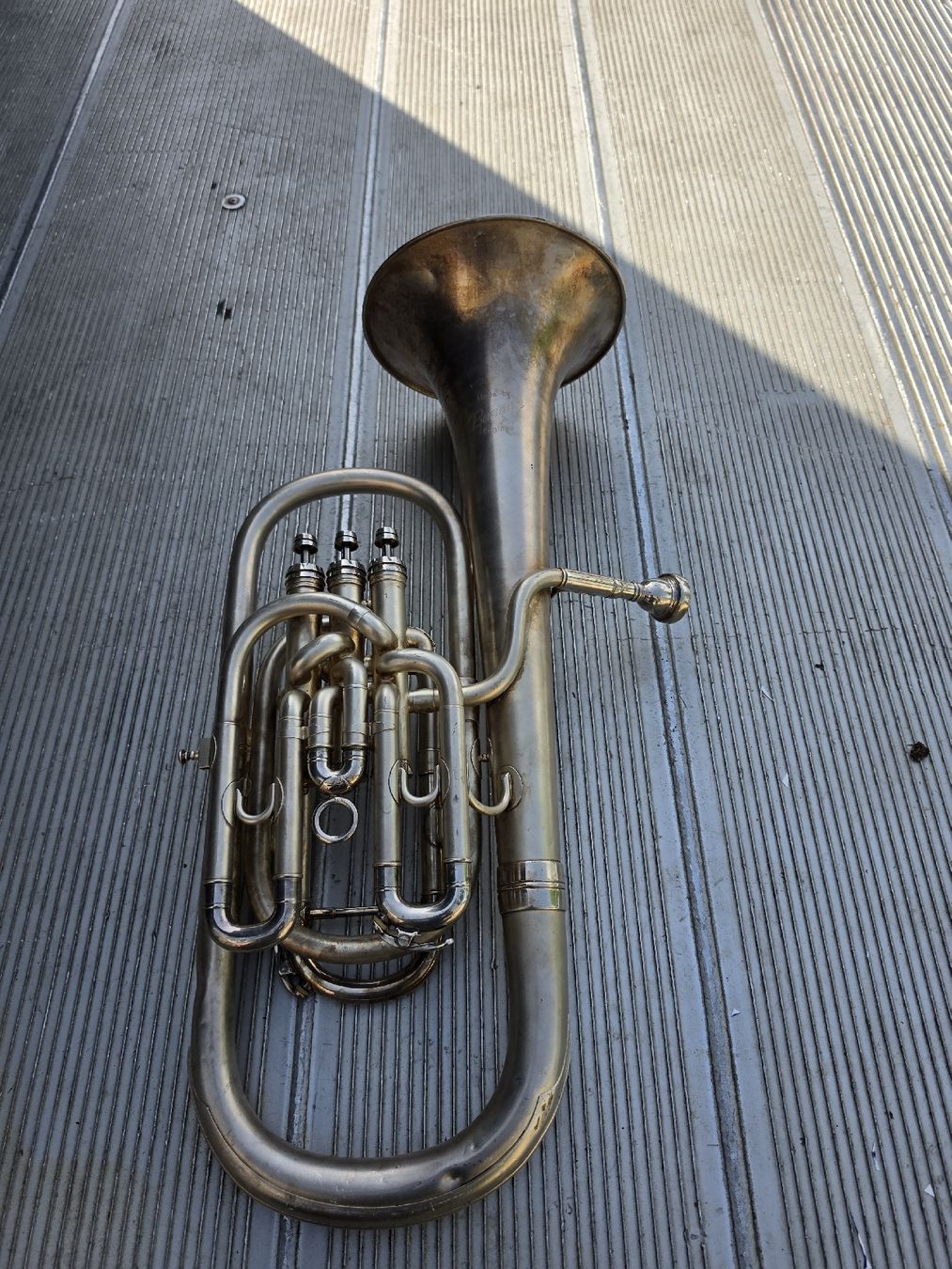 Besson Strumenti musicali: Besson Euphonium England, silber,   – Usato da Mettlen venduto da elios0888
