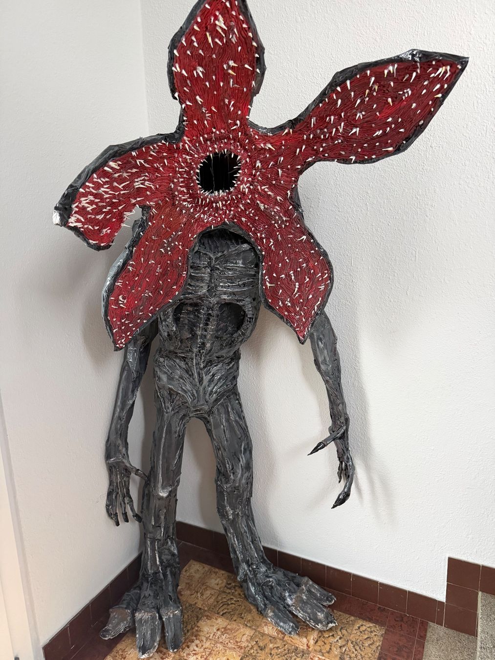 Sculture & Statue: Status Demogorgon grandeur nature – Nuovo (secondo la descrizione) da Bulle venduto da Lamontagne66