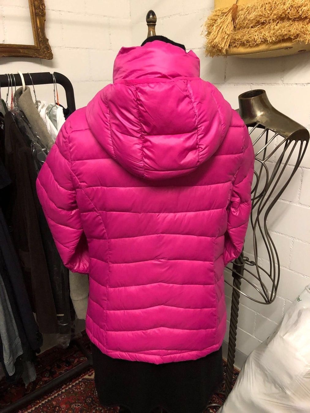 DKNY Giacche: Daunenjacke. DKNY Pink L NEU!! – Nuovo e nell'imballaggio originale da Zürich venduto da Nick345 6
