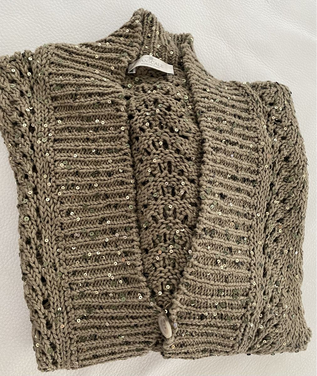 Jacken: Panicale Strickjacke 🌸 – Gebraucht aus Opfikon von Luis144 4