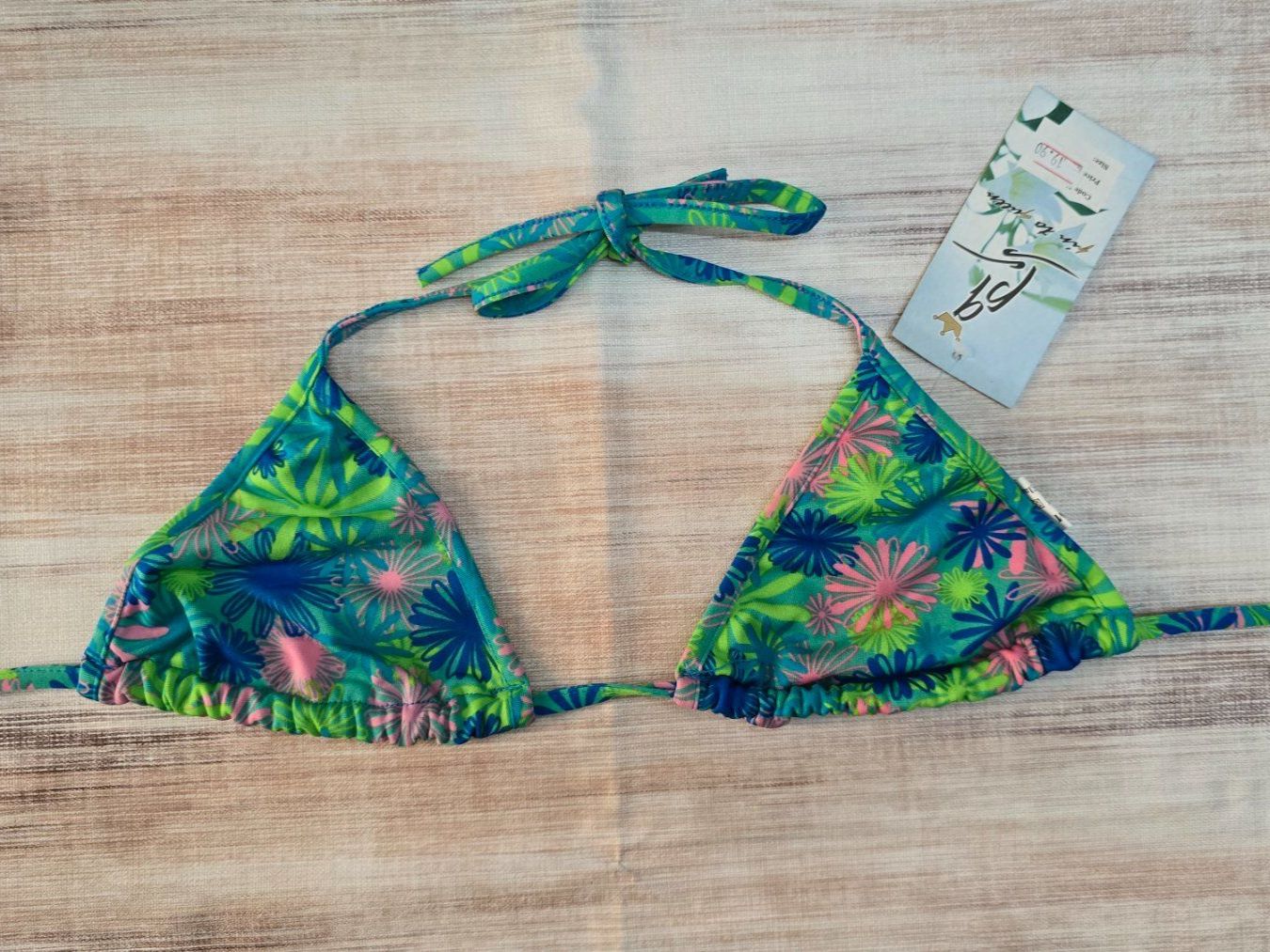 Costumi da bagno & Bikini: Triangel Bikini Top - M - Tropical 👙 – Nuovo (secondo la descrizione) da Thalwil venduto da VitaMini