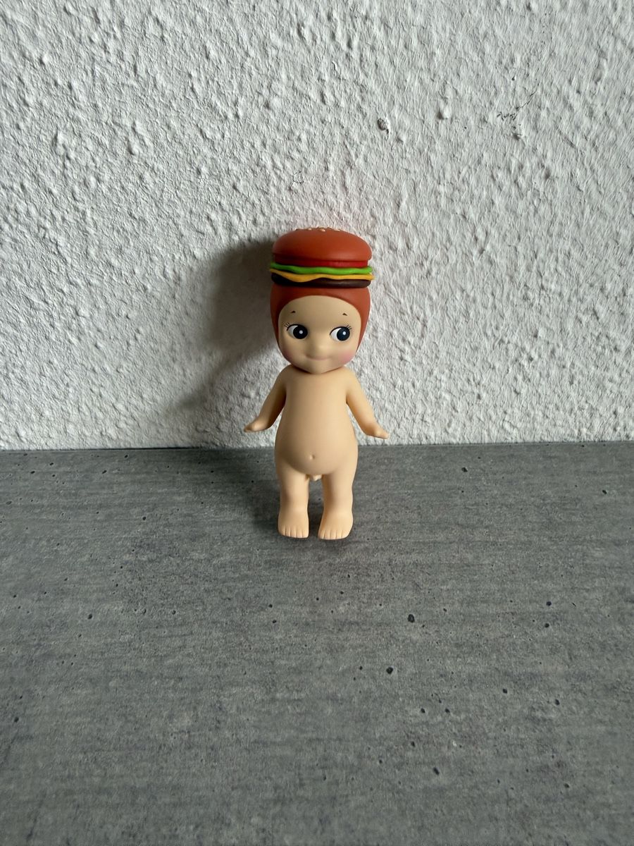 Sonny Angel Statuette: Sonny angel hamburger  – Nuovo (secondo la descrizione) da Meyrin venduto da Steph_g28
