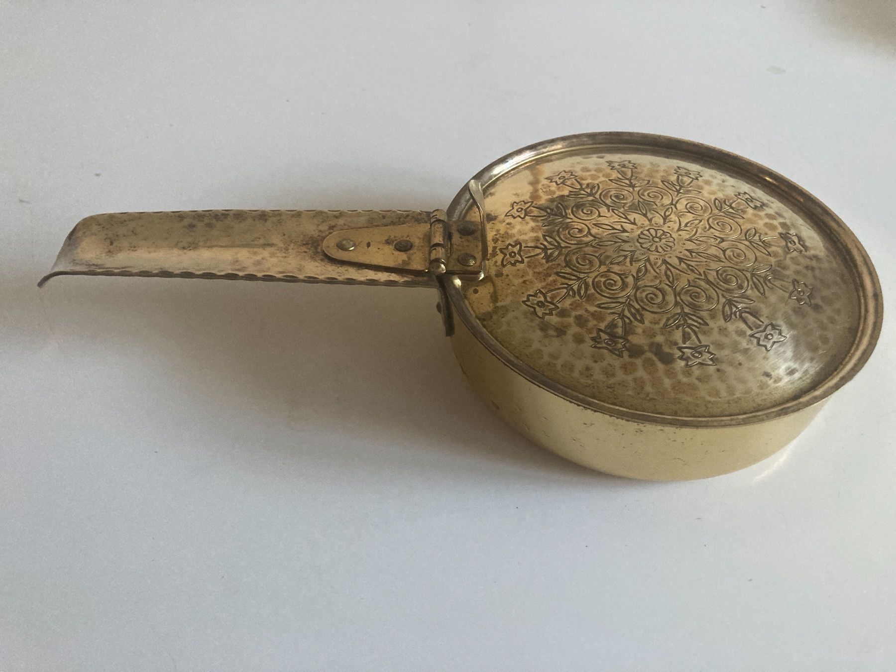 Pfannen: Kleine Pfanne mit Deckel – Gebraucht aus Zürich von Chaeffeler 2