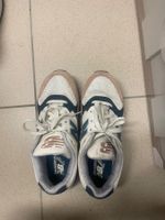 New Balance Sneaker weiss blau rosa gebraucht Zustand