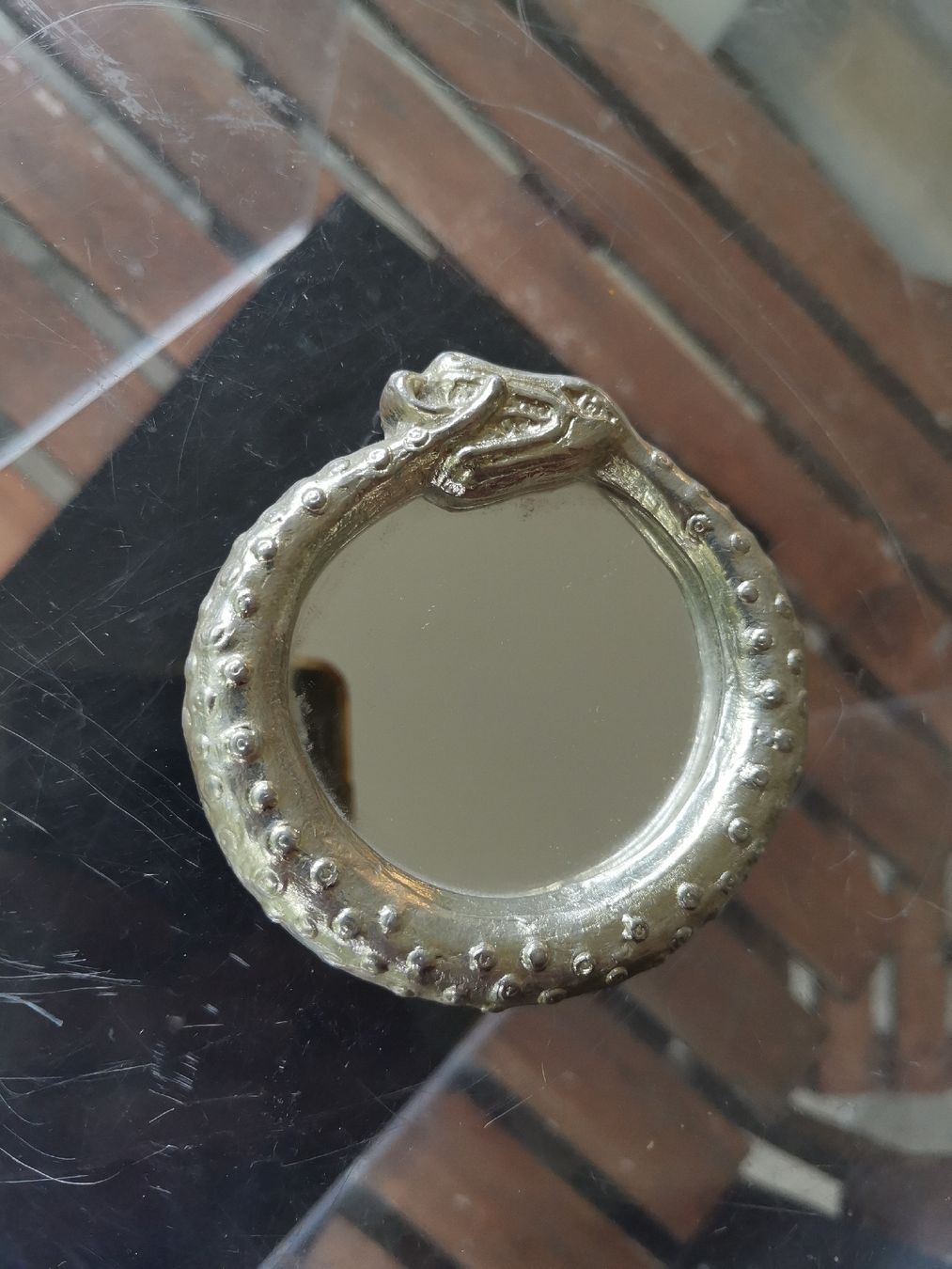 Ouroboros Taschenspiegel Schlange Vintage Metall 7cm (D'occasion) à ...