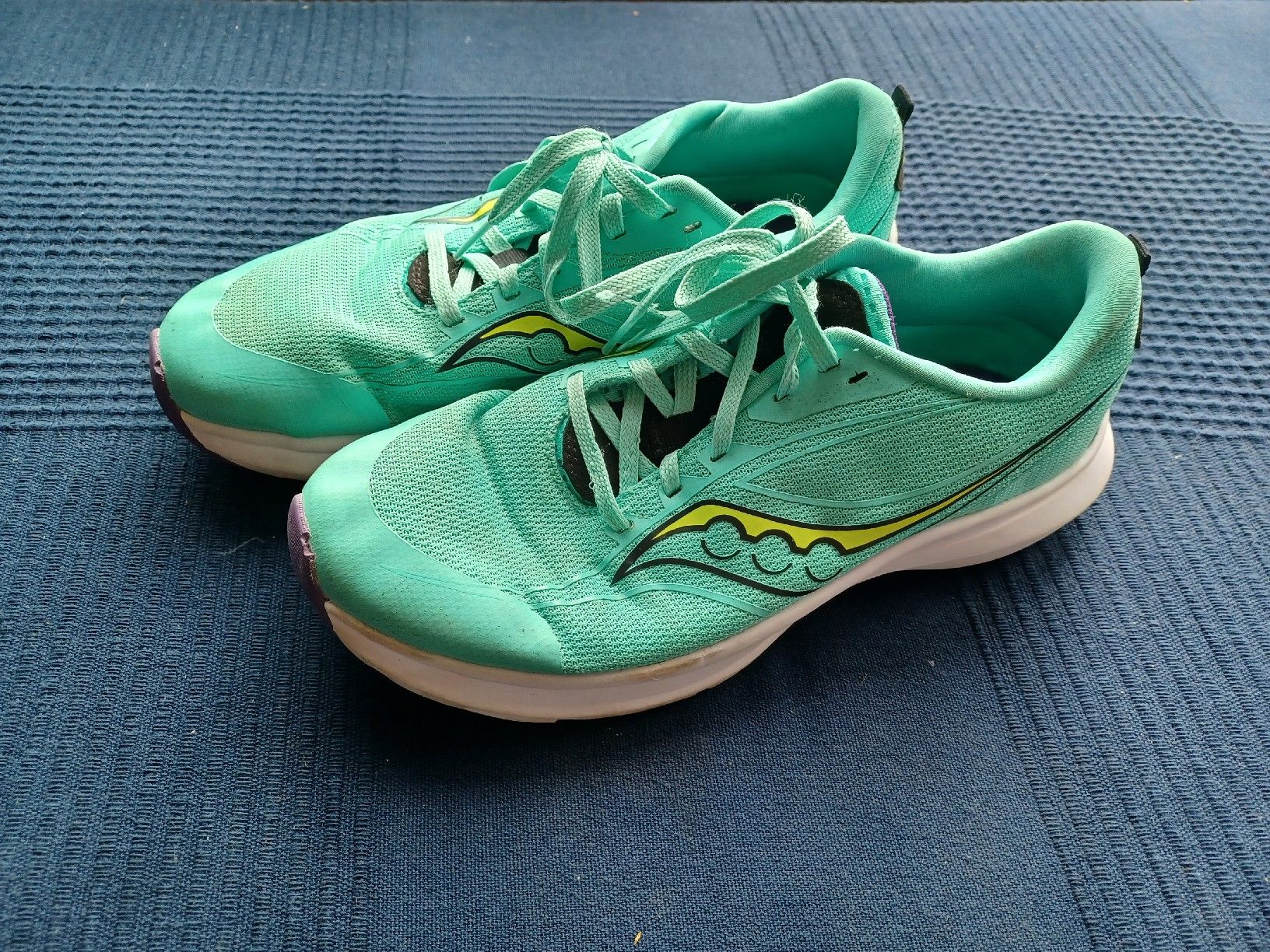 Scarpe da uomo: Turnschuhe Grösse 38 – Usato da Zürich venduto da aline.kuenzler 1