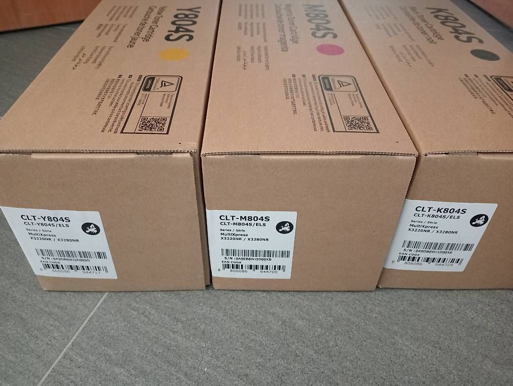 Samsung Druckerpatronen & Toner: Toner Samsung CTL-Y804S etc 3 Stk. – Gebraucht aus Appenzell von Azell