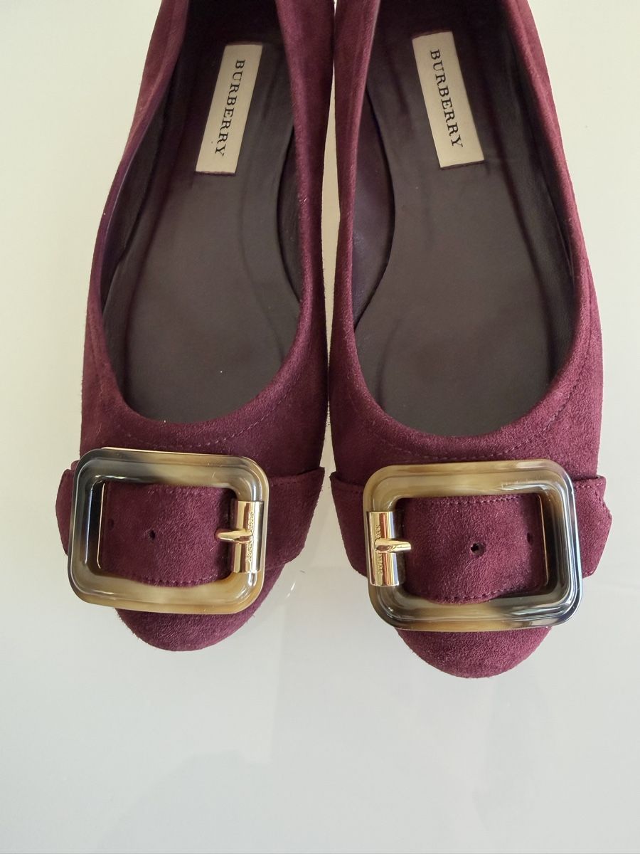 Burberry Scarpe da donna: Chaussures en daim Burberry – Usato da Cressier FR venduto da Kvito4ka 7