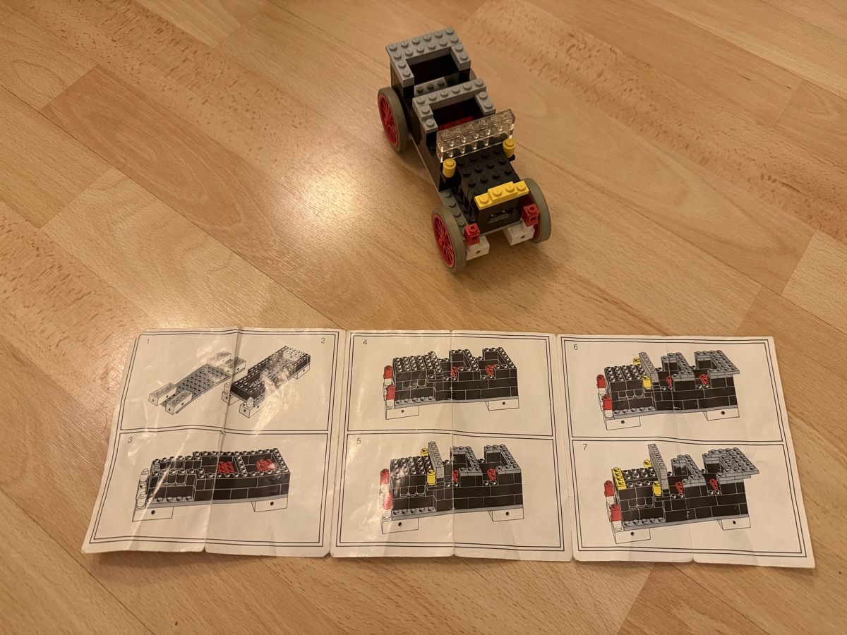 Lego Kit di costruzioni: Alter Lego No 329 Auto Oldtimer – Usato da Mirchel venduto da Hilal1994 1