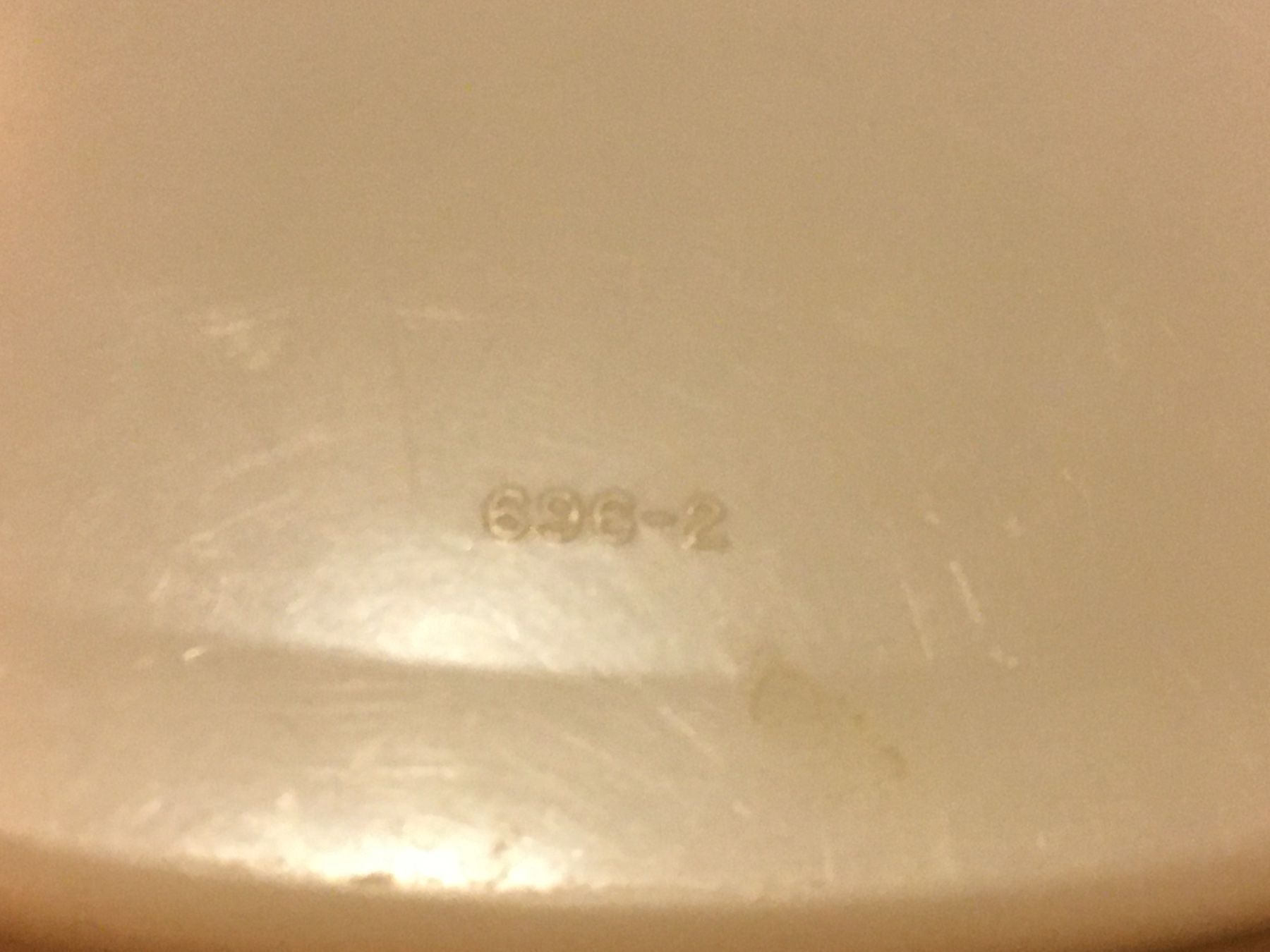 Tupperware Contenitori & Simili: Tupperware - Deckel, weiss, rund 17.5 cm, 696-2 – Usato da Luzern venduto da Jiggy_8898 5