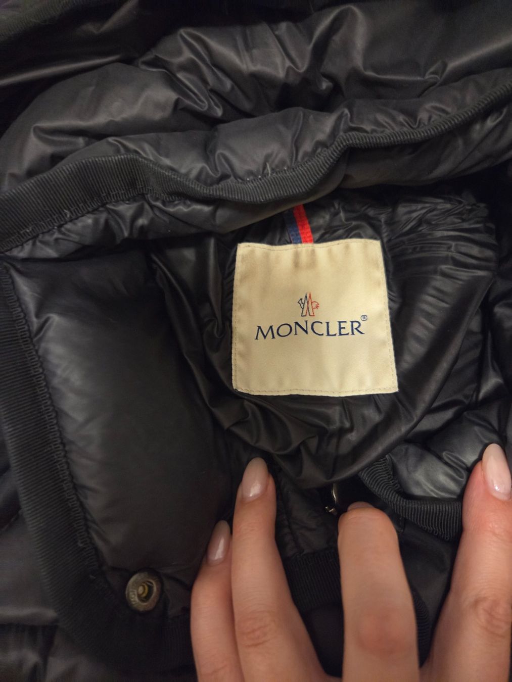 Moncler Cappotti: Moncler Hermine Daunenmantel – Nuovo (secondo la descrizione) da Neuhausen venduto da Nathi6913 3