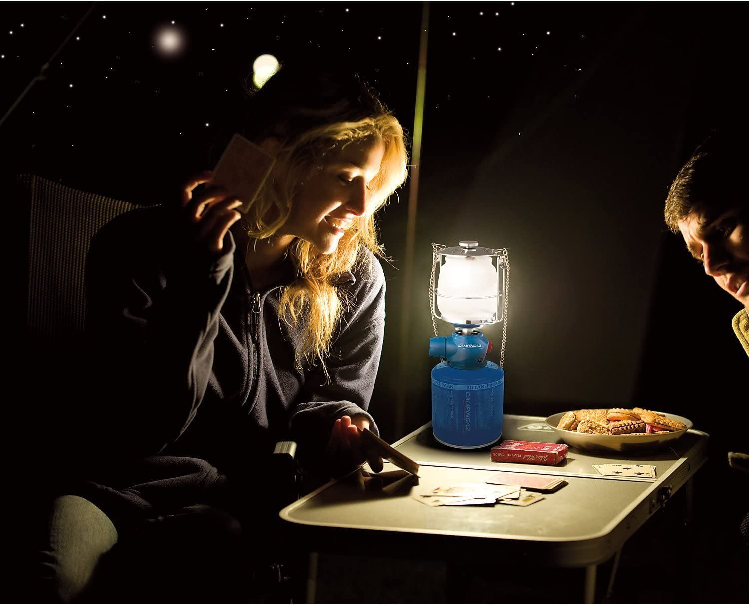 Lampade: Gaslampe Aufsatz Gaskartuschen Lampe Notfall Preper Camping – Nuovo e nell'imballaggio originale da Hundwil venduto da Stallone5 6