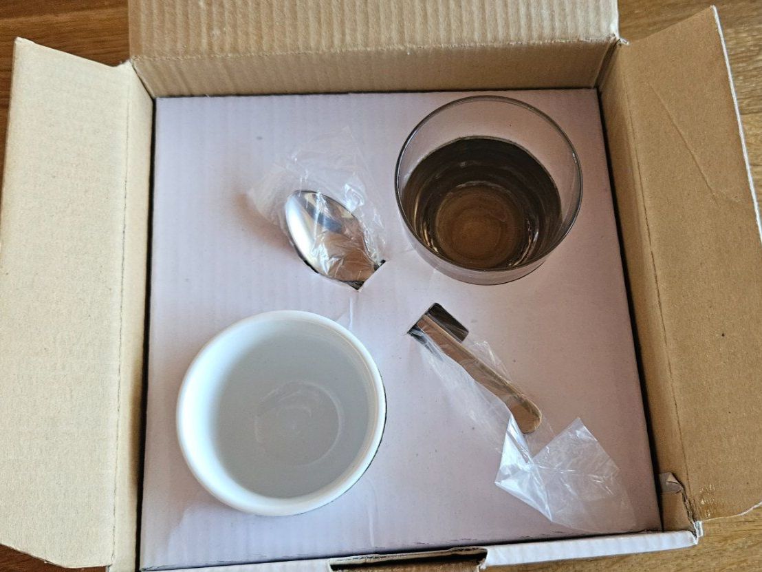 Migros Services de table: Espresso Tasse - Set – Neuf avec emballage d'origine à Arch par Stefanm18 1