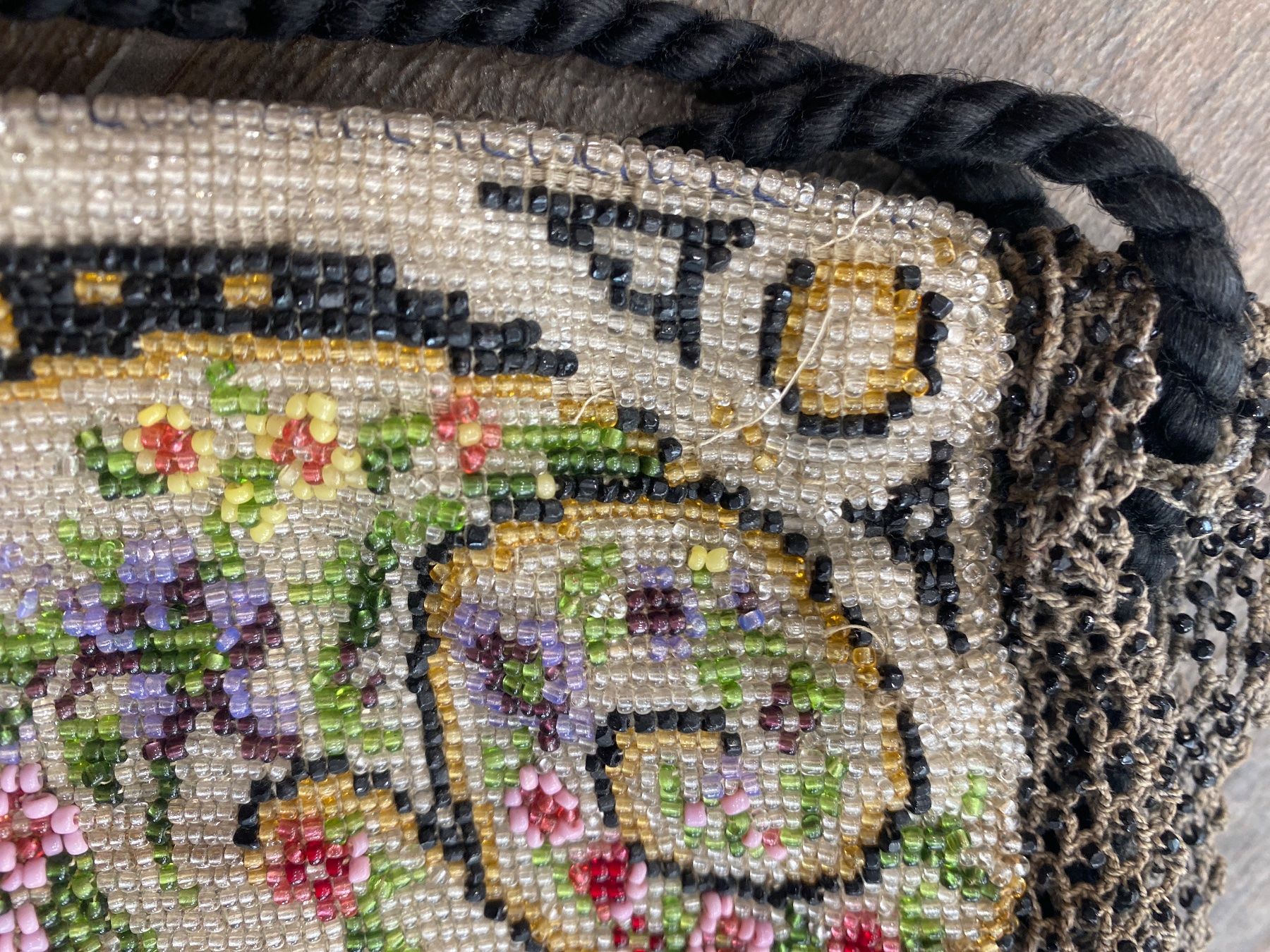 Borse: Sac ancien perlé – Usato da La Neuveville venduto da e_perriard 2
