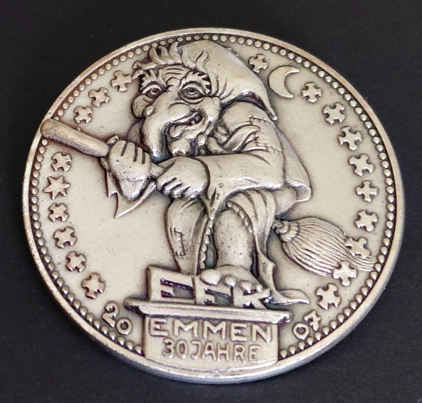 Plaketten & Abzeichen: Plakette Emmer Fasnachtskomite  EFK – Gebraucht aus Luzern von qualifair