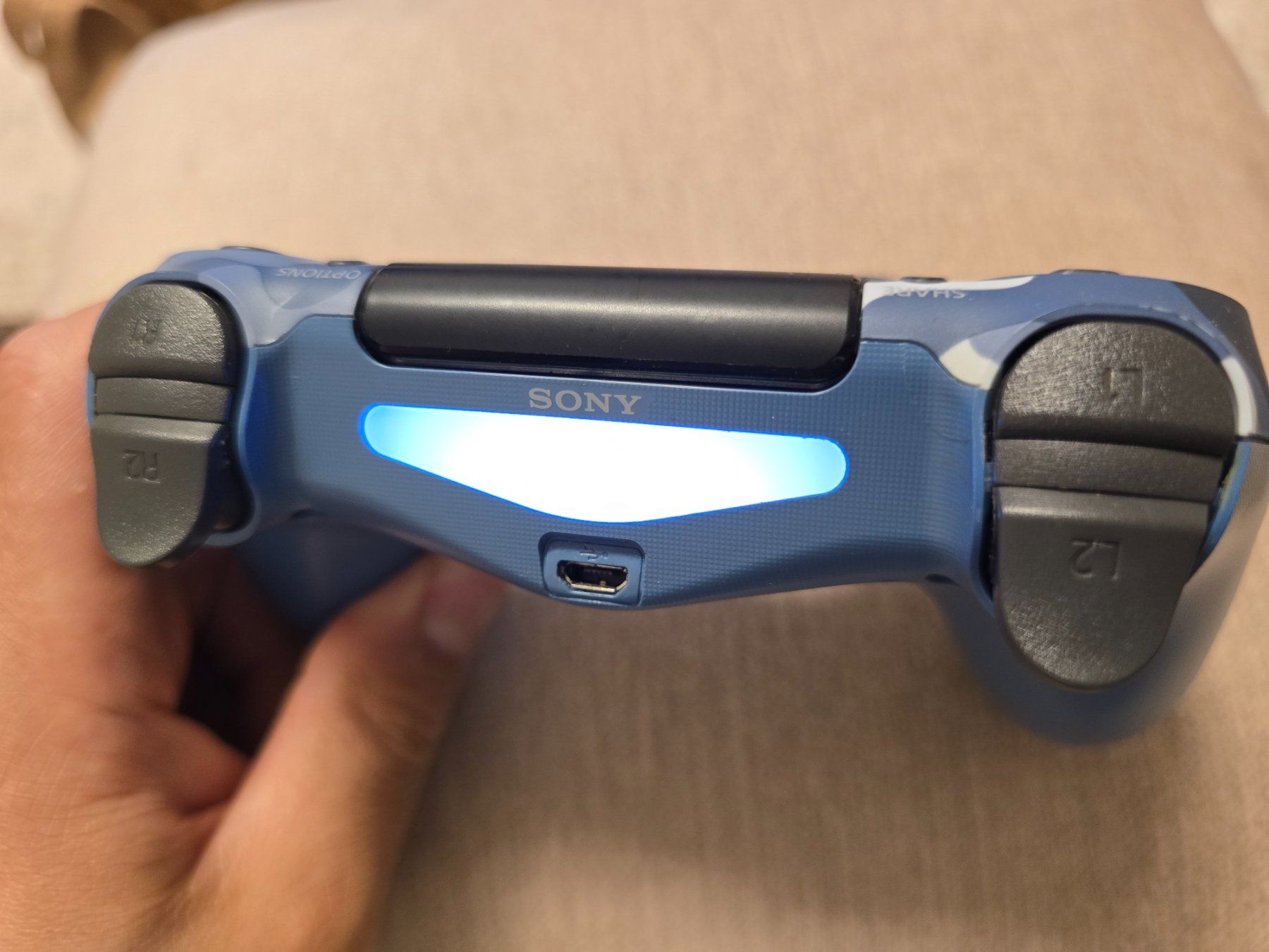 Sony Manettes: ORIGINAL PS4 Controller – D'occasion à Basel par Zait 3