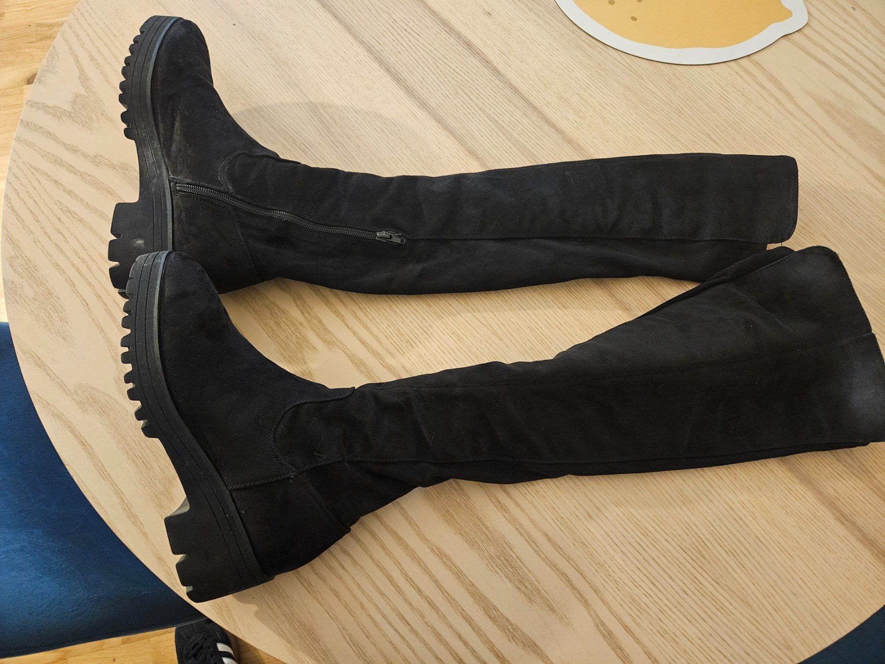 Anna Field Scarpe da donna: Anna Field Overknee Boots schwarz Gr. 40 – Usato da Luzern venduto da Lucan_Valerius 1